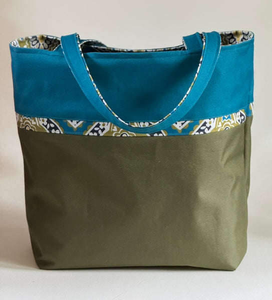 NautiPup Splash Waterproof Tote