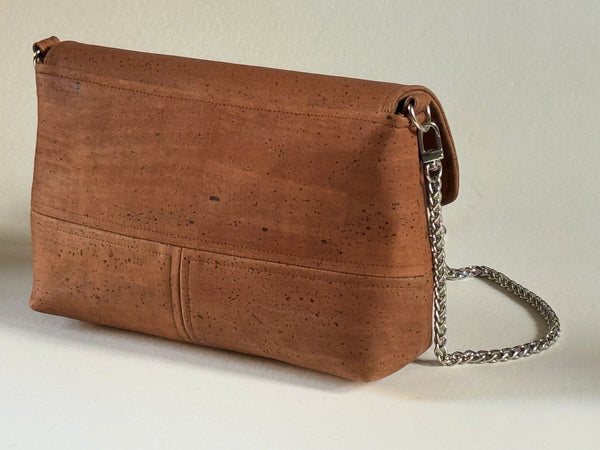 The Classy Clutch (Limited Edition) in Cork with Antique Nickel Clasp