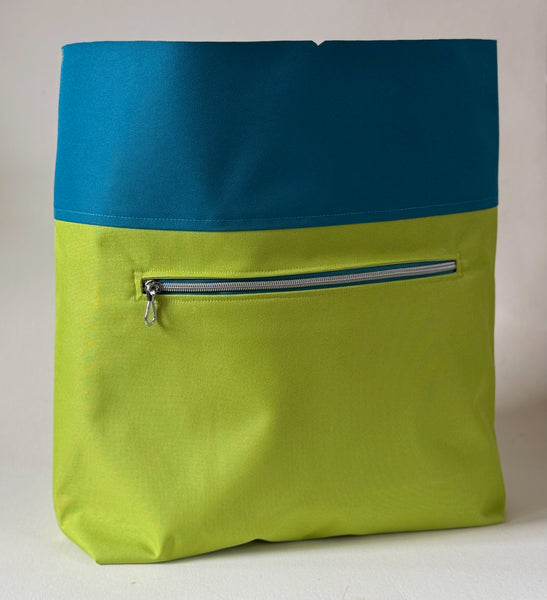 The NautiPup Splash Waterproof Tote with Triple Open Slip Pockets | Non-Reversible
