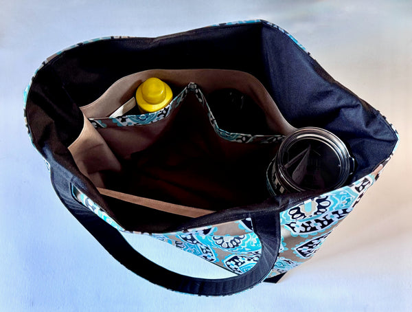 The NautiPup Splash Waterproof Tote with Triple Open Slip Pockets | Non-Reversible